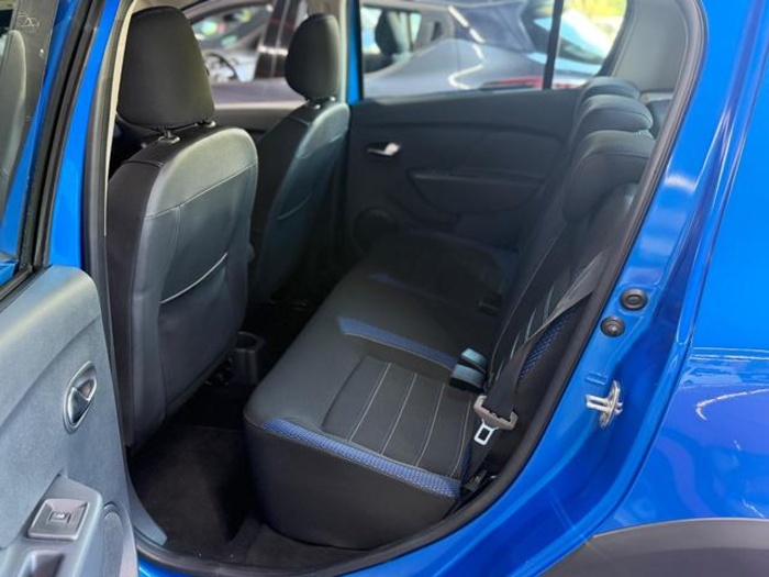 DaciaSandero Comfort Blue dCi 70 kW (95 CV) Vehículo usado en Barcelona - 8 DaciaSandero Comfort Blue dCi 70 kW (95 CV) Vehículo usado en Barcelona - 8