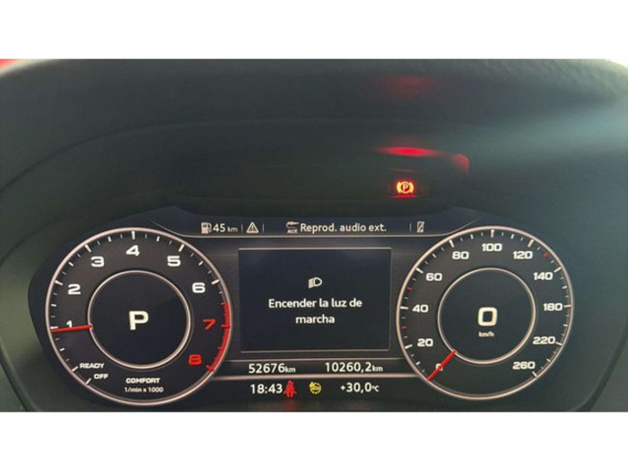 AudiQ2 S line 35 TFSI 110 kW (150 CV) S tronic Vehículo usado en Barcelona - 15 AudiQ2 S line 35 TFSI 110 kW (150 CV) S tronic Vehículo usado en Barcelona - 15