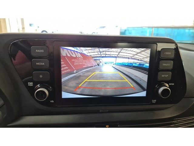 HyundaiBayon 1.0 TGDI 48V Tecno 74 kW (100 CV) Vehículo usado en Barcelona - 18