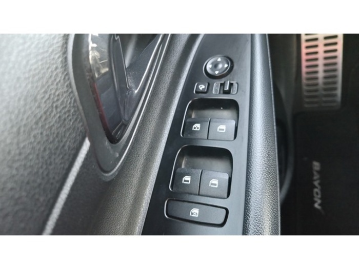 HyundaiBayon 1.0 TGDI 48V Tecno 74 kW (100 CV) Vehículo usado en Barcelona - 30 HyundaiBayon 1.0 TGDI 48V Tecno 74 kW (100 CV) Vehículo usado en Barcelona - 30