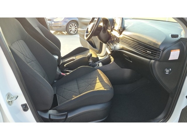 HyundaiBayon 1.0 TGDI 48V Tecno 74 kW (100 CV) Vehículo usado en Barcelona - 35