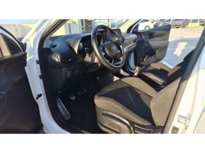 Hyundai Bayon 1.0 TGDI 48V Tecno 74 kW (100 CV) Hyundai Bayon 1.0 TGDI 48V Tecno 74 kW (100 CV)