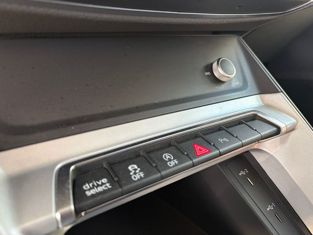 AudiQ3 Sportback Advanced 35 TDI 110 kW (150 CV) S tronic Vehículo usado en Barcelona - 29
