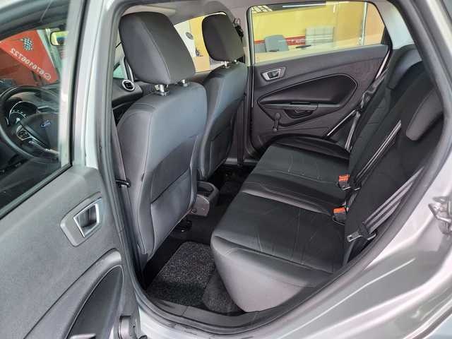 FordFiesta 1.0 EcoBoost Trend Powershift 74 kW (100 CV) Vehículo usado en Barcelona - 5