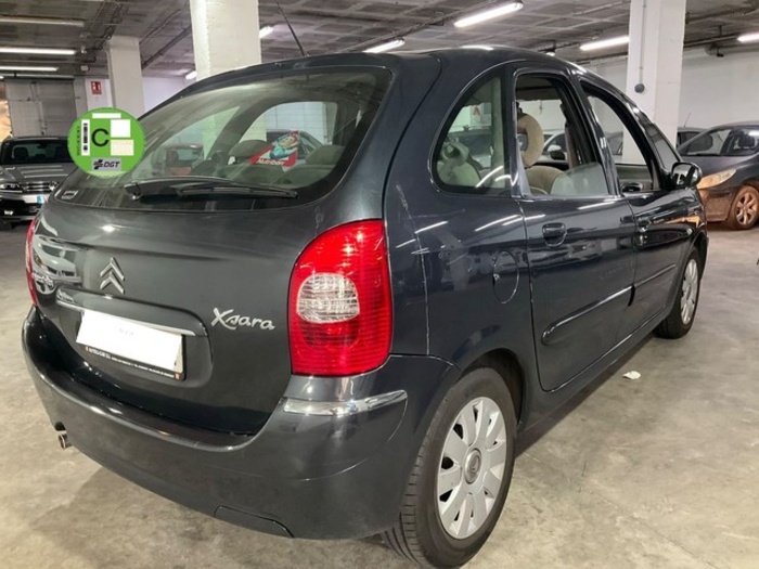 CitroenXsara Picasso 1.6 Exclusive 81 kW (110 CV) Vehículo usado en Barcelona - 2 CitroenXsara Picasso 1.6 Exclusive 81 kW (110 CV) Vehículo usado en Barcelona - 2