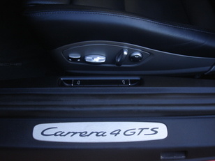 Porsche 911 Carrera 4 GTS Cabrio 331 kW (450 CV)