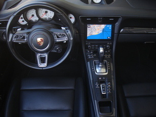 Porsche 911 Carrera 4 GTS Cabrio 331 kW (450 CV)