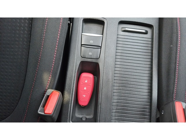 FordFocus 1.0 Ecoboost S&S ST-Line 92 kW (125 CV) Vehículo usado en Barcelona - 28
