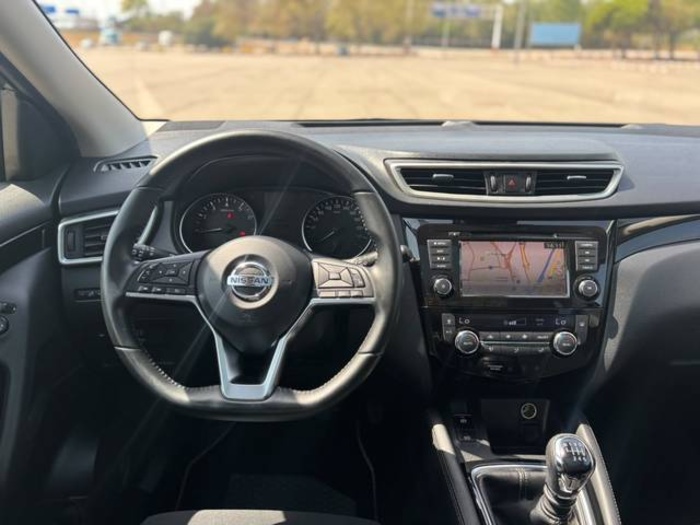 NissanQashqai DIG-T 140 N-Connecta 4x2 103 kW (140 CV) Vehículo usado en Barcelona - 13 NissanQashqai DIG-T 140 N-Connecta 4x2 103 kW (140 CV) Vehículo usado en Barcelona - 13