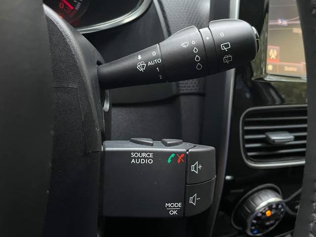 RenaultClio Zen Energy TCe 66 kW (90 CV) Vehículo usado en Barcelona - 19