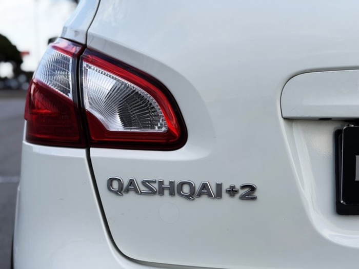 NissanQashqai+2 2.0 dCi Tekna Sport Chrome 4x4 110 kW (150 CV) Vehículo usado en Barcelona - 13 NissanQashqai+2 2.0 dCi Tekna Sport Chrome 4x4 110 kW (150 CV) Vehículo usado en Barcelona - 13