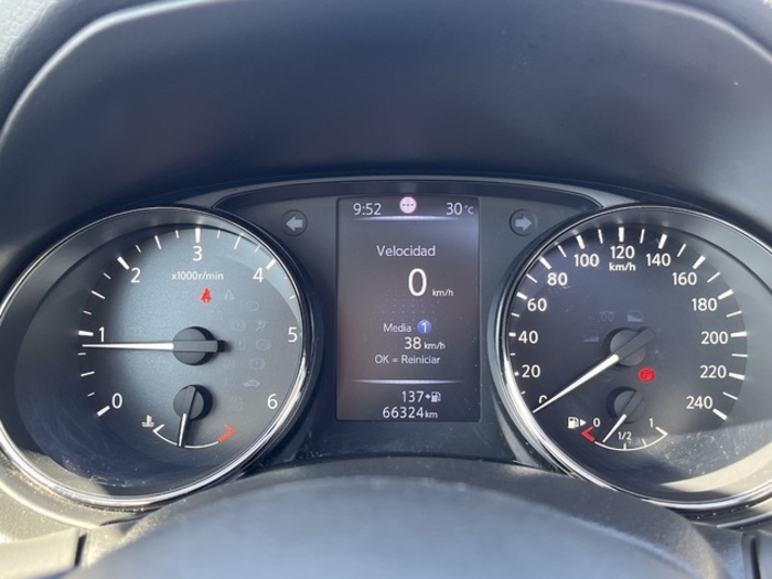 NissanX-Trail dCi 130 Tekna 4x2 96 kW (130 CV) Vehículo usado en Barcelona - 24 NissanX-Trail dCi 130 Tekna 4x2 96 kW (130 CV) Vehículo usado en Barcelona - 24