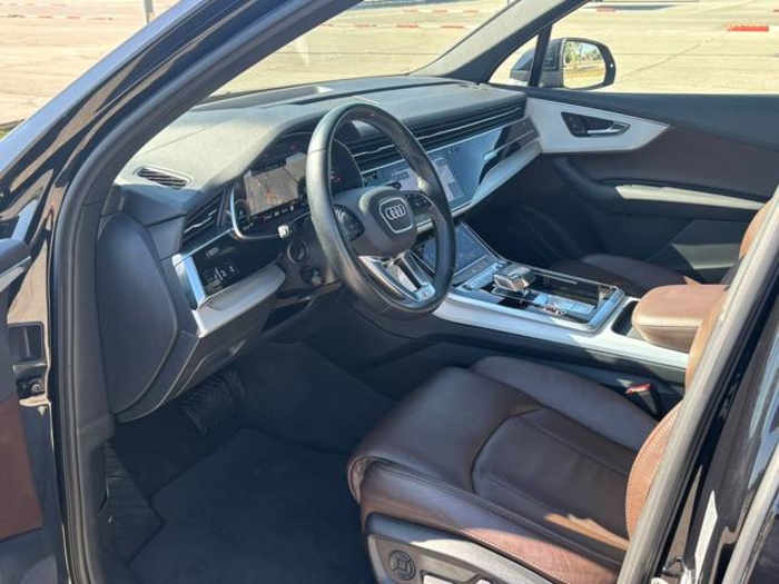 AudiQ7 TFSIe S line 60 TFSIe quattro 335 kW (456 CV) tipronic Vehículo usado en Barcelona - 9 AudiQ7 TFSIe S line 60 TFSIe quattro 335 kW (456 CV) tipronic Vehículo usado en Barcelona - 9