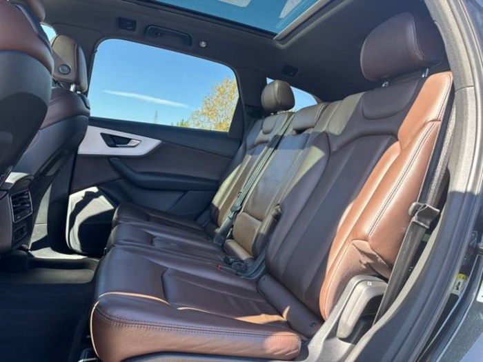 AudiQ7 TFSIe S line 60 TFSIe quattro 335 kW (456 CV) tipronic Vehículo usado en Barcelona - 12 AudiQ7 TFSIe S line 60 TFSIe quattro 335 kW (456 CV) tipronic Vehículo usado en Barcelona - 12