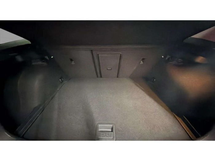 VolkswagenGolf Sport 1.5 TSI Evo 110 kW (150 CV) DSG Vehículo usado en Barcelona - 21 VolkswagenGolf Sport 1.5 TSI Evo 110 kW (150 CV) DSG Vehículo usado en Barcelona - 21