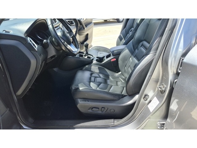 NissanQashqai DIG-T 140 Tekna+ 103 kW (140 CV) Vehículo usado en Barcelona - 33