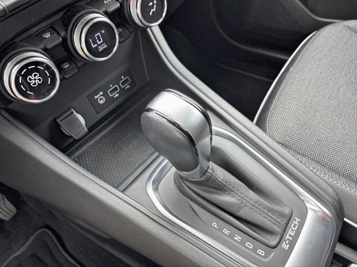 Renault Captur Zen E-TECH Híbrido enchufable 118 kW (160 CV) - foto 7 de Renault Captur Renault Captur Zen E-TECH Híbrido enchufable 118 kW (160 CV) - foto 7 de Renault Captur