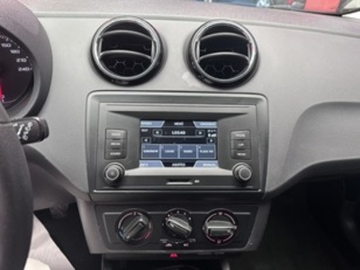 SEAT Ibiza 1.0 Reference 55 kW (75 CV) SEAT Ibiza 1.0 Reference 55 kW (75 CV)