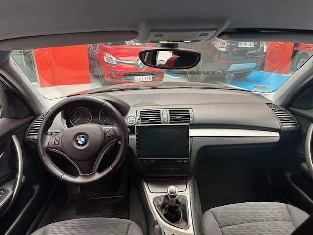 BMWSerie 1 118i 105 kW (143 CV) Vehículo usado en Barcelona - 6