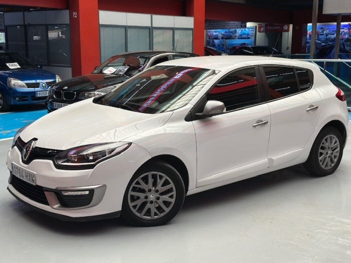RenaultMegane GT Style Energy TCe 85 kW (115 CV) S&S Vehículo usado en Barcelona - 1 RenaultMegane GT Style Energy TCe 85 kW (115 CV) S&S Vehículo usado en Barcelona - 1
