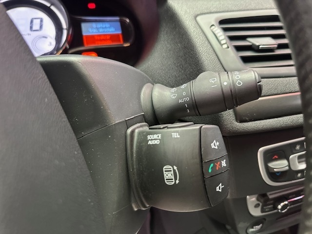 RenaultMegane GT Style Energy TCe 85 kW (115 CV) S&S Vehículo usado en Barcelona - 16