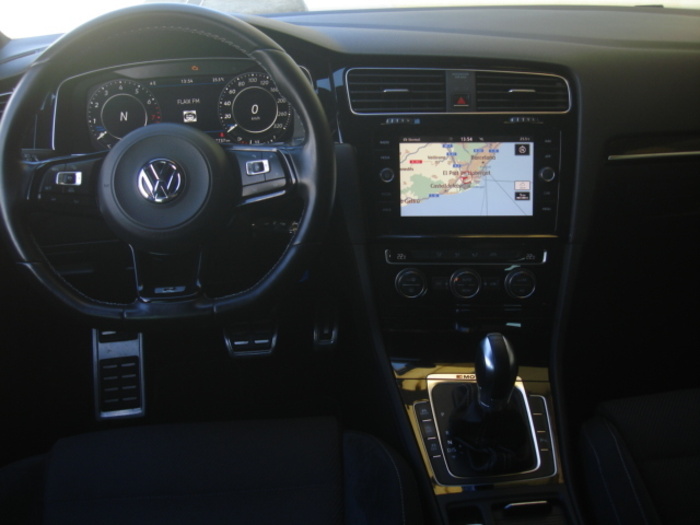 VolkswagenGolf R 2.0 TSI 4Motion 228 kW (310 CV) DSG Vehículo usado en Barcelona - 14 VolkswagenGolf R 2.0 TSI 4Motion 228 kW (310 CV) DSG Vehículo usado en Barcelona - 14