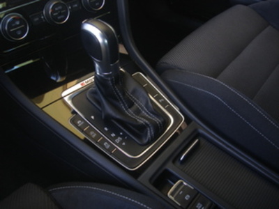 Volkswagen Golf R 2.0 TSI 4Motion 228 kW (310 CV) DSG Volkswagen Golf R 2.0 TSI 4Motion 228 kW (310 CV) DSG