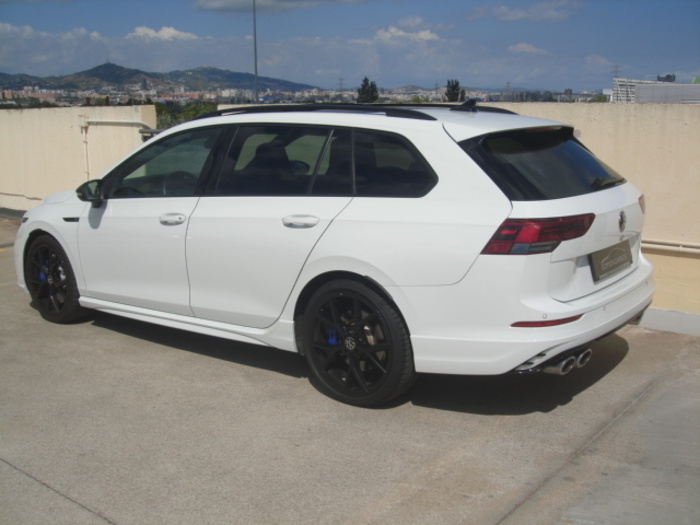 VolkswagenGolf Variant R 2.0 TSI 4Motion 235 kW (320 CV) DSG Vehículo usado en Barcelona - 5 VolkswagenGolf Variant R 2.0 TSI 4Motion 235 kW (320 CV) DSG Vehículo usado en Barcelona - 5