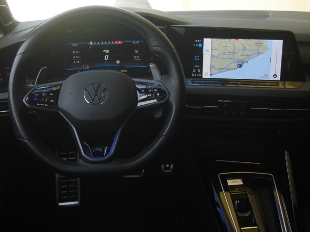 VolkswagenGolf Variant R 2.0 TSI 4Motion 235 kW (320 CV) DSG Vehículo usado en Barcelona - 19