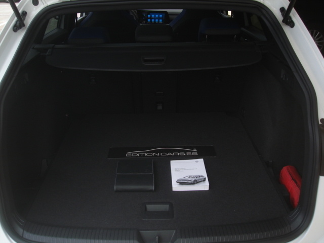VolkswagenGolf Variant R 2.0 TSI 4Motion 235 kW (320 CV) DSG Vehículo usado en Barcelona - 44