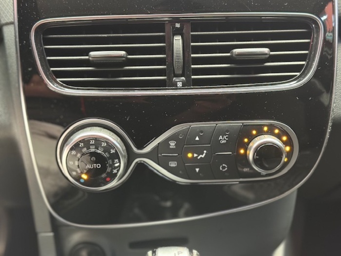 RenaultClio Business Energy dCi 66 kW (90 CV) Vehículo usado en Barcelona - 18 RenaultClio Business Energy dCi 66 kW (90 CV) Vehículo usado en Barcelona - 18