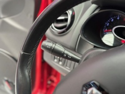 Renault Clio Business Energy dCi 66 kW (90 CV) Renault Clio Business Energy dCi 66 kW (90 CV)
