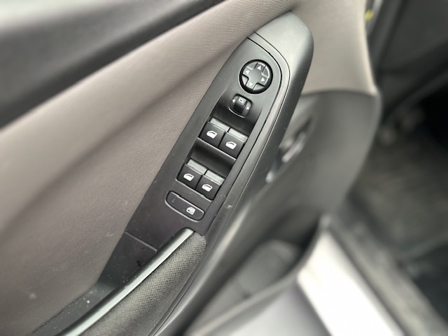 CitroenGrand C4 Spacetourer PureTech 130 S&S Live 96 kW (130 CV) Vehículo usado en Barcelona - 16