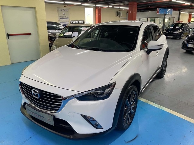 MazdaCX-3 2.0 SKYACTIV GE Luxury White 2WD AT 88 kW (120 CV) Vehículo usado en Barcelona - 1
