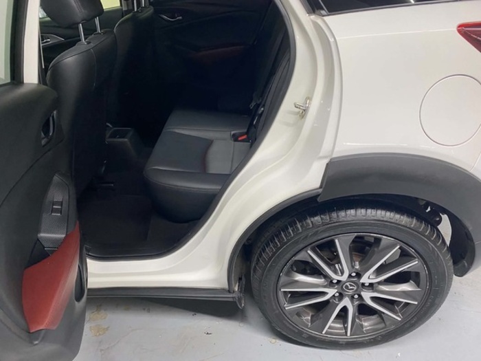 MazdaCX-3 2.0 SKYACTIV GE Luxury White 2WD AT 88 kW (120 CV) Vehículo usado en Barcelona - 24 MazdaCX-3 2.0 SKYACTIV GE Luxury White 2WD AT 88 kW (120 CV) Vehículo usado en Barcelona - 24