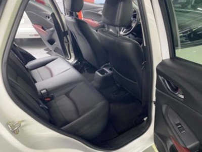 Mazda CX-3 2.0 SKYACTIV GE Luxury White 2WD AT 88 kW (120 CV) Mazda CX-3 2.0 SKYACTIV GE Luxury White 2WD AT 88 kW (120 CV)