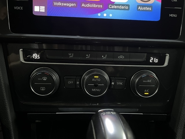 VolkswagenGolf Advance 1.5 TSI Evo 96 kW (130 CV) DSG Vehículo usado en Barcelona - 26