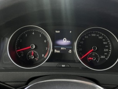 Volkswagen Golf Advance 1.5 TSI Evo 96 kW (130 CV) DSG Volkswagen Golf Advance 1.5 TSI Evo 96 kW (130 CV) DSG