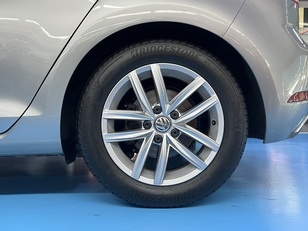 Volkswagen Golf Advance 1.5 TSI Evo 96 kW (130 CV) DSG