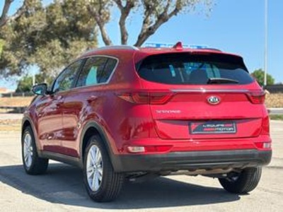 Kia Sportage 1.6 GDi Concept 4x2 97 kW (132 CV) Kia Sportage 1.6 GDi Concept 4x2 97 kW (132 CV)