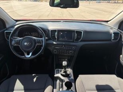 Kia Sportage 1.6 GDi Concept 4x2 97 kW (132 CV) Kia Sportage 1.6 GDi Concept 4x2 97 kW (132 CV)