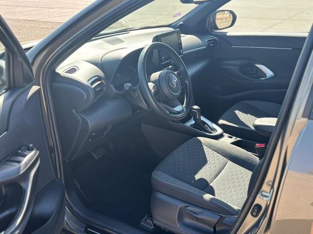 ToyotaYaris Cross 120H Active Tech 85 kW (116 CV) Vehículo usado en Barcelona - 8