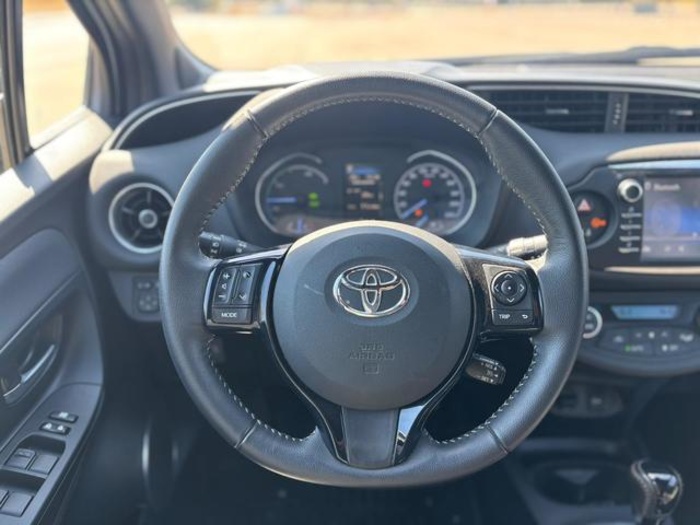 ToyotaYaris 100H Advance 74 kW (100 CV) Vehículo usado en Barcelona - 14 ToyotaYaris 100H Advance 74 kW (100 CV) Vehículo usado en Barcelona - 14
