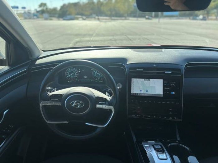 HyundaiTucson 1.6 TGDI HEV Tecno Sky Auto 169 kW (230 CV) Vehículo usado en Barcelona - 14 HyundaiTucson 1.6 TGDI HEV Tecno Sky Auto 169 kW (230 CV) Vehículo usado en Barcelona - 14