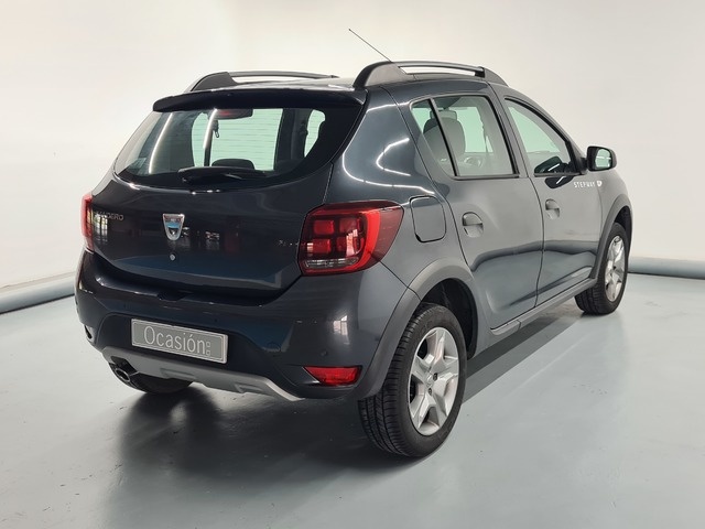 DaciaSandero Stepway Essential Blue dCi 70 kW (95 CV) Vehículo usado en Barcelona - 5