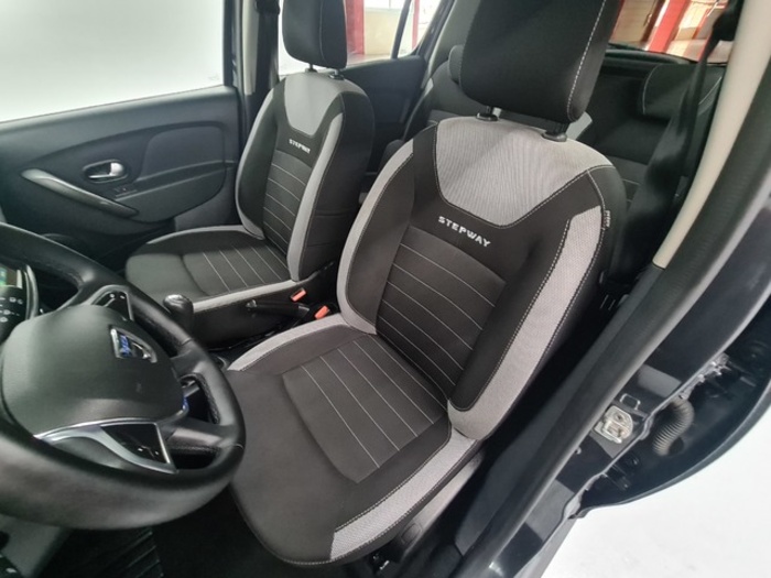 DaciaSandero Stepway Essential Blue dCi 70 kW (95 CV) Vehículo usado en Barcelona - 7 DaciaSandero Stepway Essential Blue dCi 70 kW (95 CV) Vehículo usado en Barcelona - 7