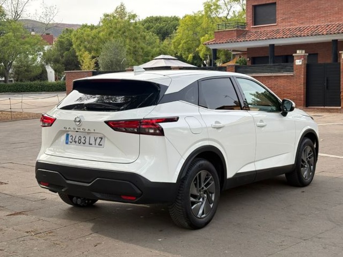 NissanQashqai DIG-T 140 mHEV Acenta 4x2 103 kW (140 CV) Vehículo usado en Barcelona - 6 NissanQashqai DIG-T 140 mHEV Acenta 4x2 103 kW (140 CV) Vehículo usado en Barcelona - 6