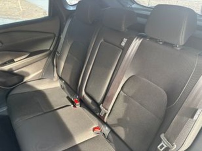Nissan Qashqai DIG-T 140 mHEV Acenta 4x2 103 kW (140 CV) Nissan Qashqai DIG-T 140 mHEV Acenta 4x2 103 kW (140 CV)