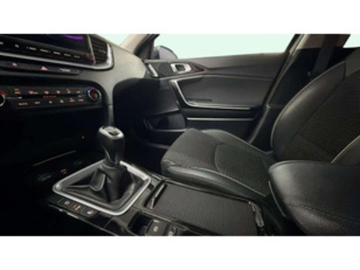 Kia XCeed 1.0 T-GDi Eco-Dynamics Concept 88 kW (120 CV) Kia XCeed 1.0 T-GDi Eco-Dynamics Concept 88 kW (120 CV)