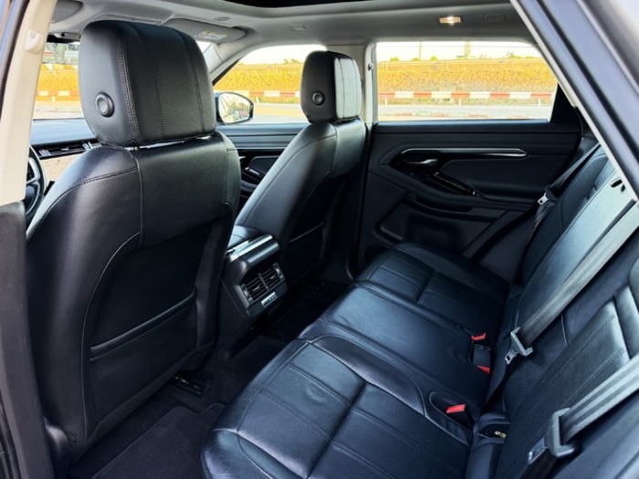 Land RoverRange Rover Evoque 1.5 P300e I3 PHEV 4WD Auto 227 kW (309 CV) Vehículo usado en Barcelona - 8 Land RoverRange Rover Evoque 1.5 P300e I3 PHEV 4WD Auto 227 kW (309 CV) Vehículo usado en Barcelona - 8
